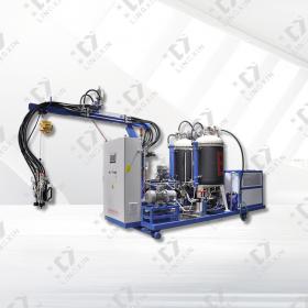 聚氨酯小型發(fā)泡機