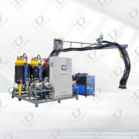 聚氨酯精密發(fā)泡機